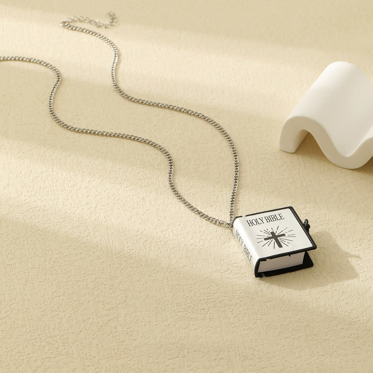 Wholesale stainless steel gold Bible cross necklace gift ladies jewelry